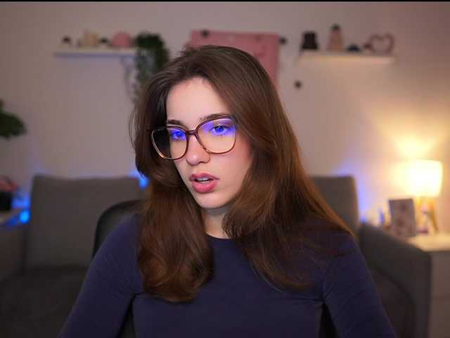 kissiecat's BongaCams show and profile