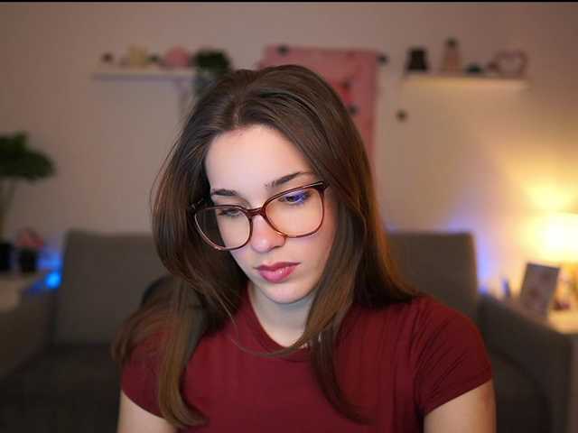 kissiecat's BongaCams show and profile