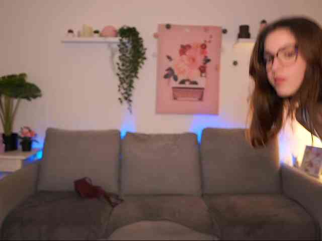 kissiecat Live Webcam on BongaCams