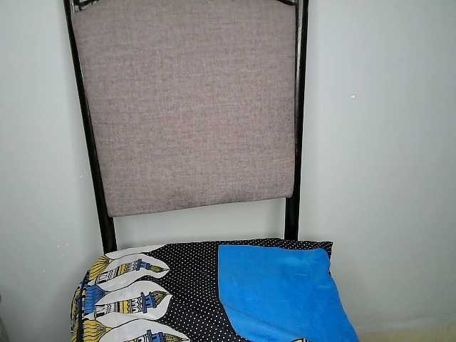 hot-vishya Live Cam on BongaCams