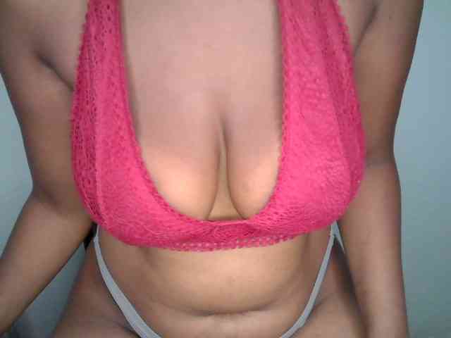 hot-vishya hot-vishya