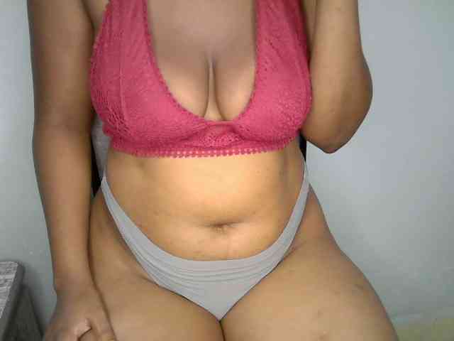 hot-vishya hot-vishya