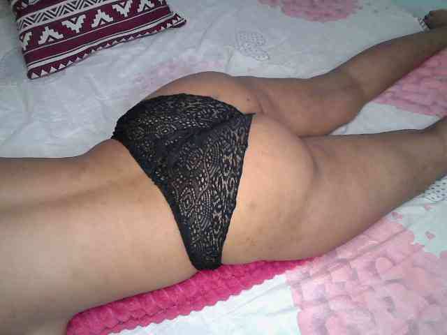 hot-vishya hot-vishya