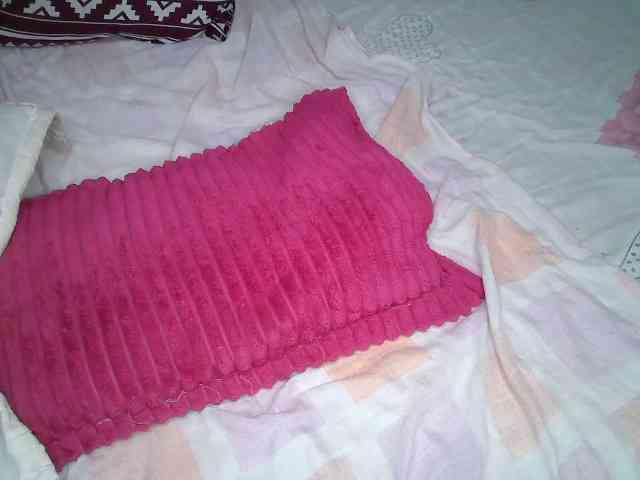 hot-vishya hot-vishya