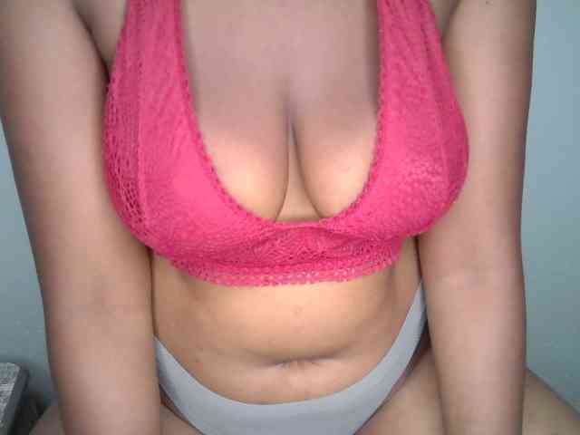 hot-vishya hot-vishya