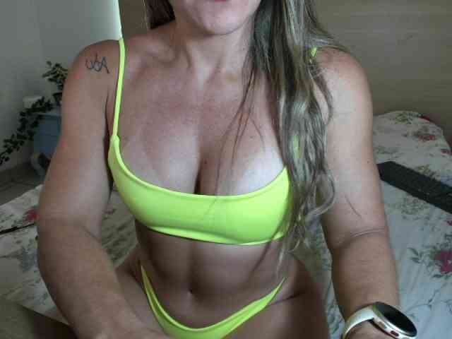 BrazilianHot webcam