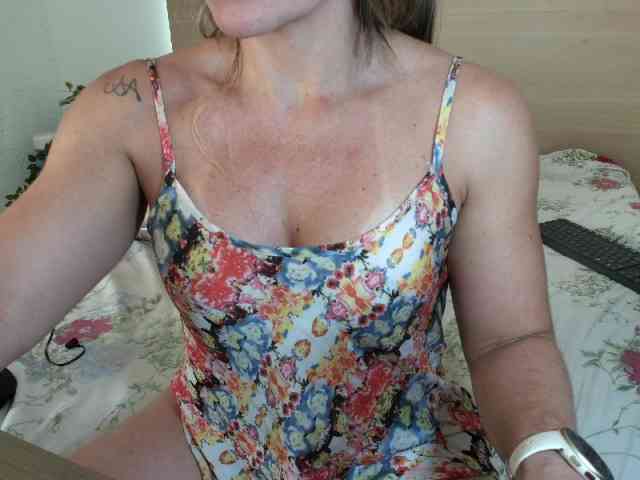 BrazilianHot webcam