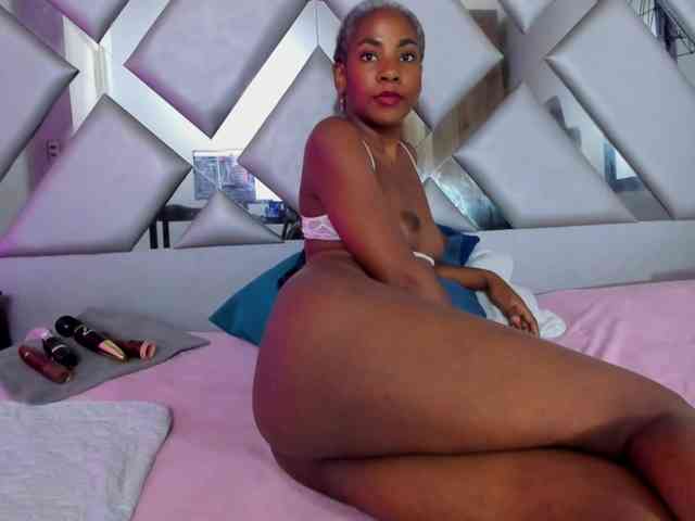 Lorenn-Hill1 webcam