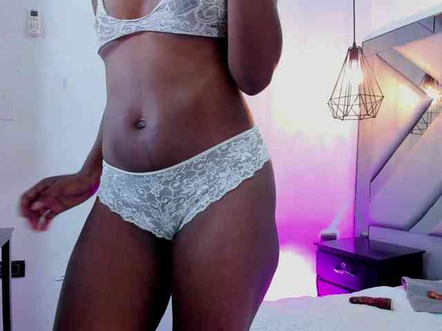 Lorenn-Hill1 webcam