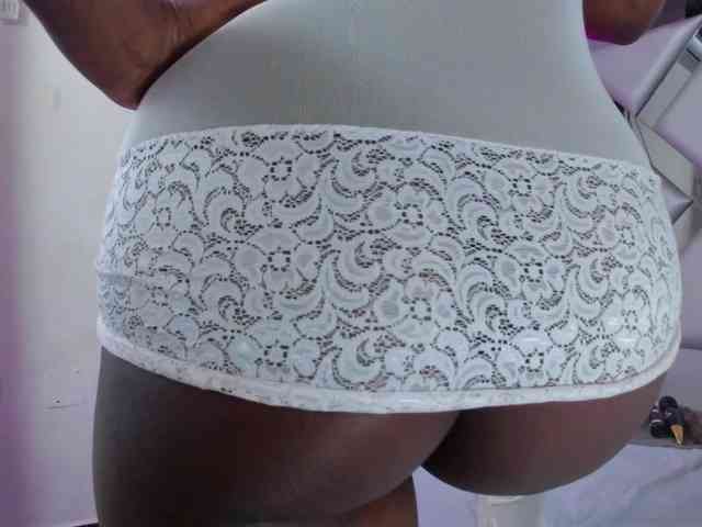 Lorenn-Hill1 webcam