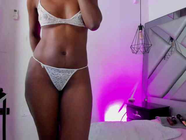 Lorenn-Hill1 webcam