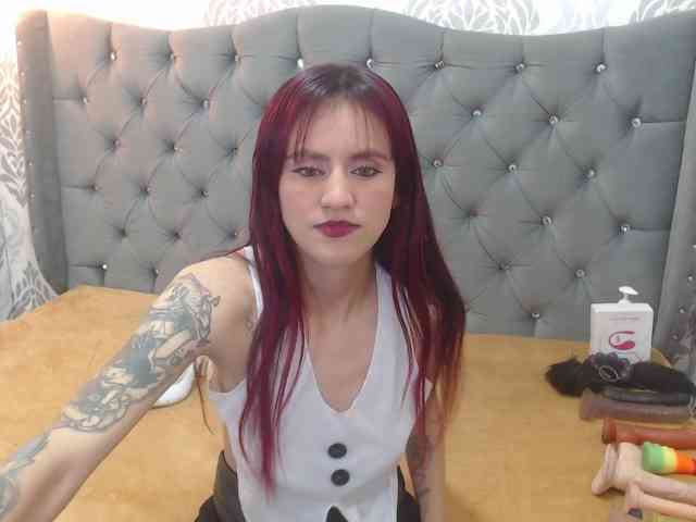 KatheBlows webcam