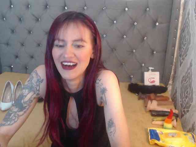 KatheBlows webcam