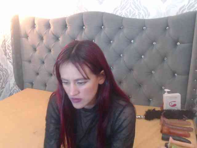 KatheBlows webcam