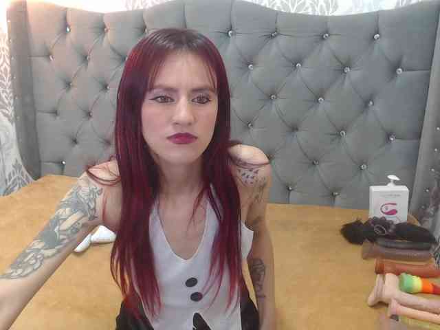 KatheBlows webcam
