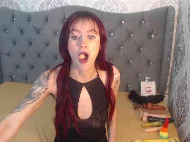 KatheBlows webcam