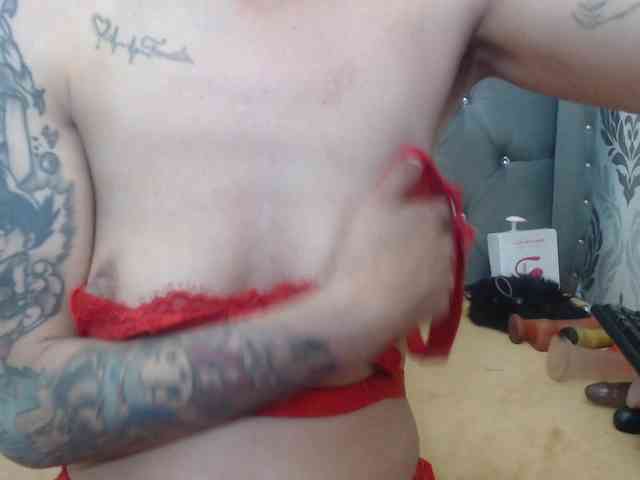 KatheBlows webcam