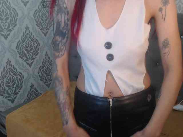 KatheBlows webcam
