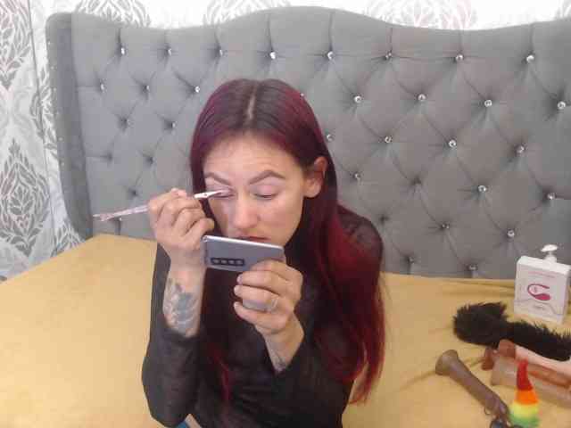 KatheBlows webcam