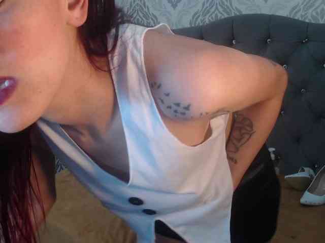 KatheBlows webcam