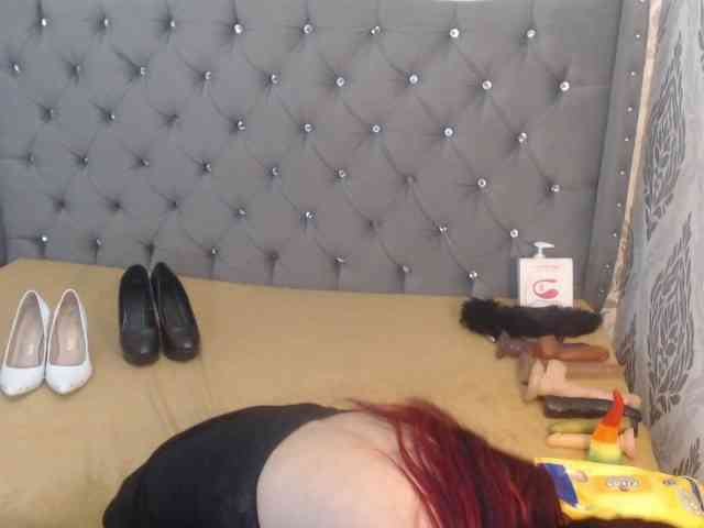 KatheBlows webcam