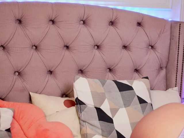 JenniferLovve's BongaCams show and profile