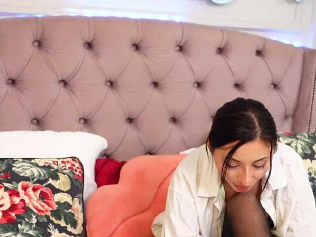 JenniferLovve's BongaCams show and profile