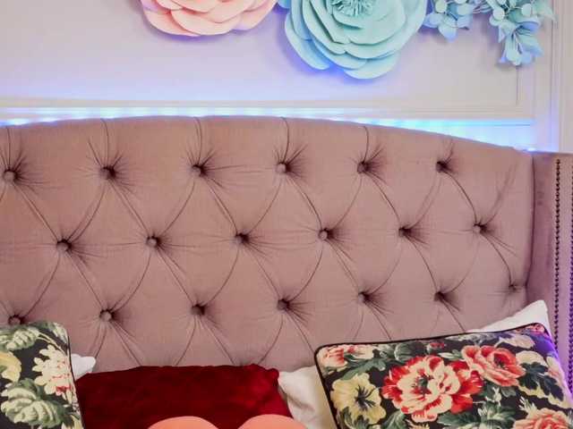 JenniferLovve's BongaCams show and profile