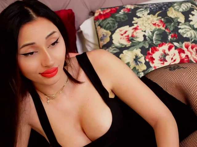 JenniferLovve's BongaCams show and profile