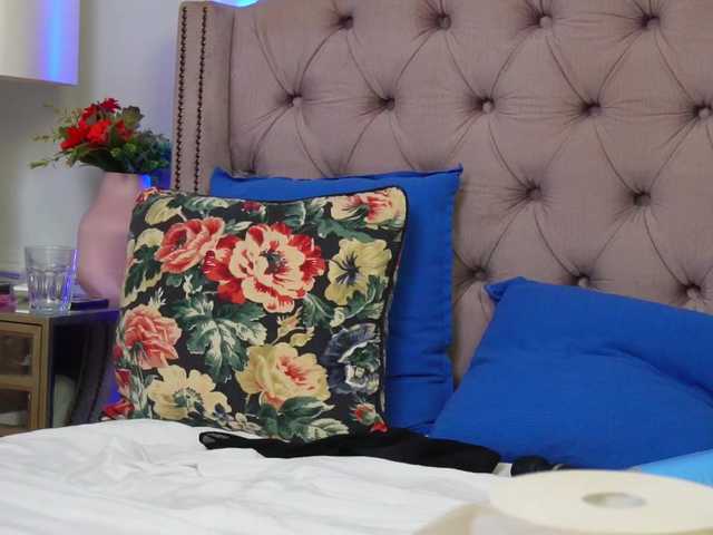 JenniferLovve from BongaCams is Freechat
