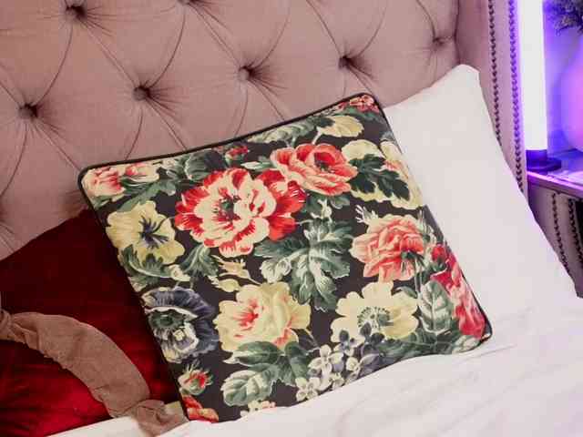 JenniferLovve webcam