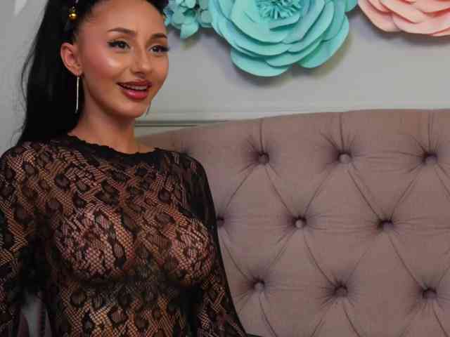 JenniferLovve webcam