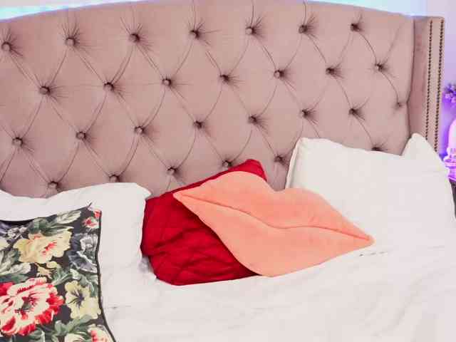 JenniferLovve JenniferLovve