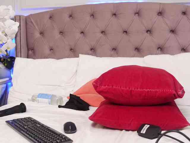 JenniferLovve JenniferLovve