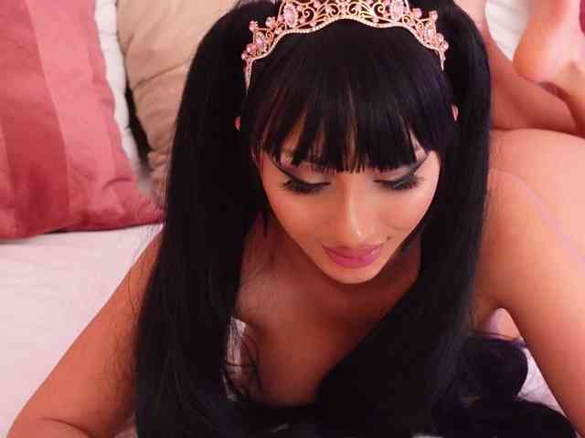 JenniferLovve webcam