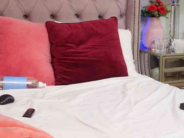 JenniferLovve Live Webcam on BongaCams