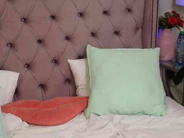 JenniferLovve JenniferLovve