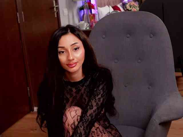 JenniferLovve webcam