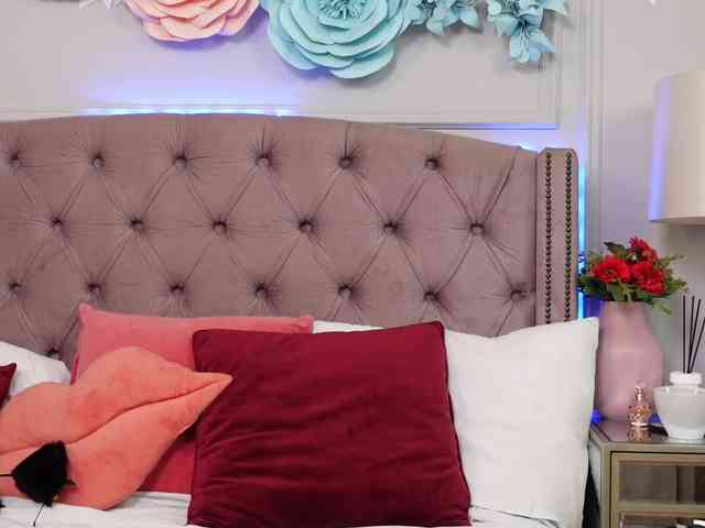 JenniferLovve JenniferLovve