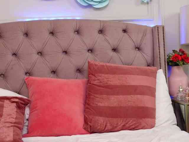 JenniferLovve JenniferLovve