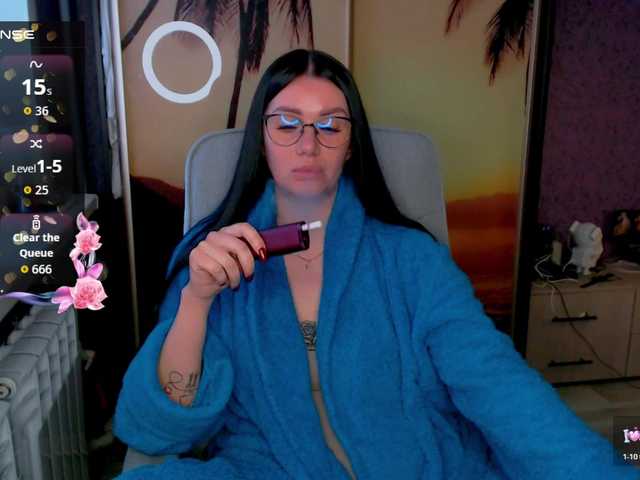 goldenwitchx's BongaCams show and profile