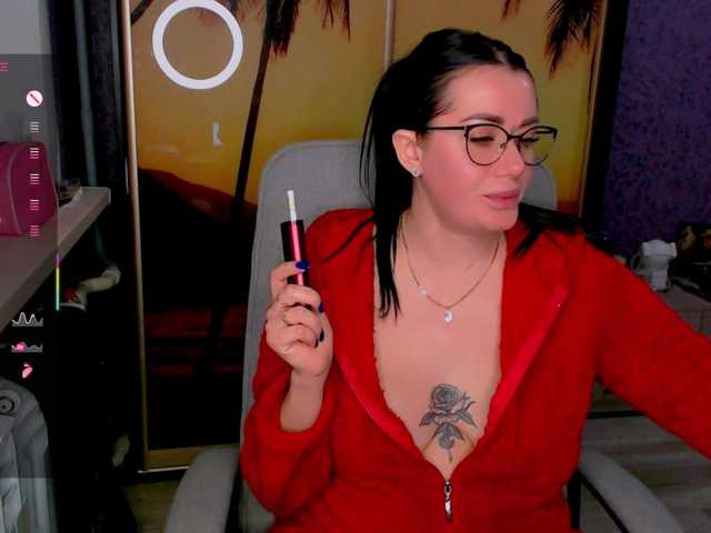 goldenwitchx's BongaCams show and profile