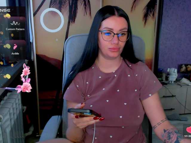 goldenwitchx's BongaCams show and profile