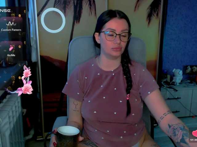 goldenwitchx's BongaCams show and profile