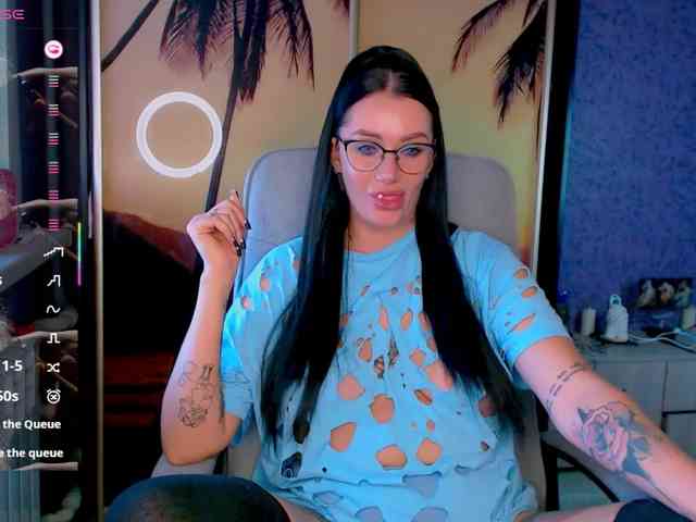 goldenwitchx webcam