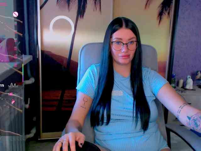 goldenwitchx webcam
