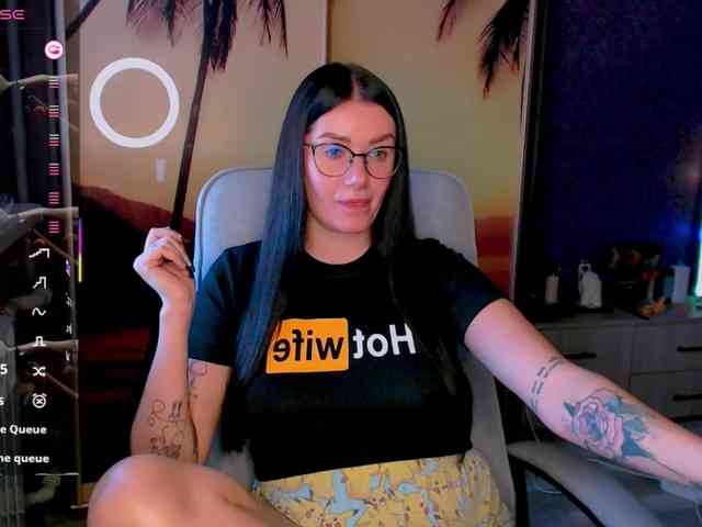 goldenwitchx webcam