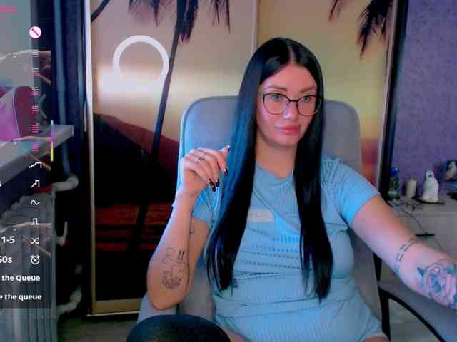 goldenwitchx webcam