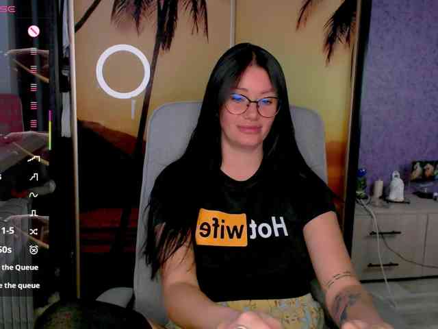 goldenwitchx webcam