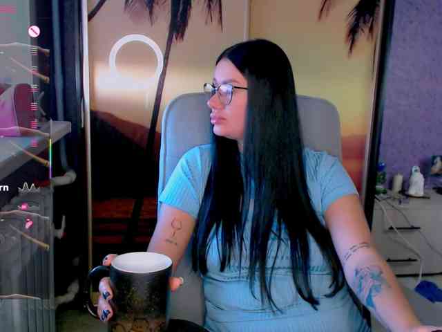 goldenwitchx webcam
